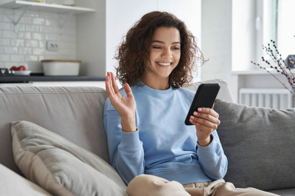 client taking klarity online session